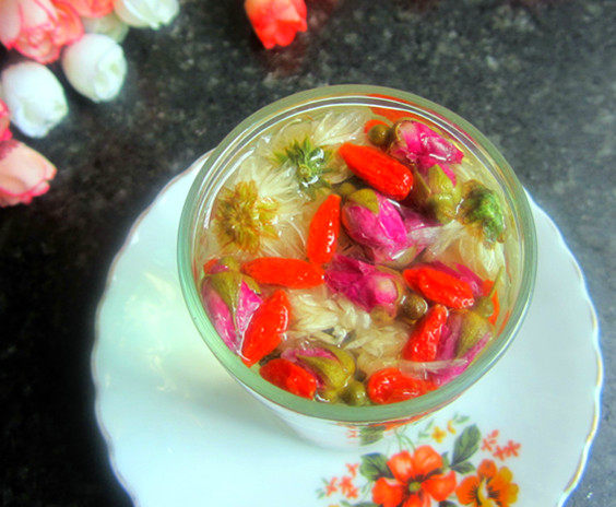 Chrysanthemum and Goji Berry Tea - Liver Nourishing and Eye Brightening Preparation Steps