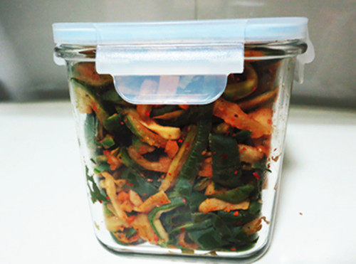 Crispy Pickled Vegetables - Spicy Radish Strips Making Steps