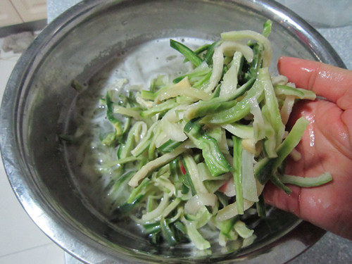 Crispy Pickled Vegetables - Spicy Radish Strips Making Steps