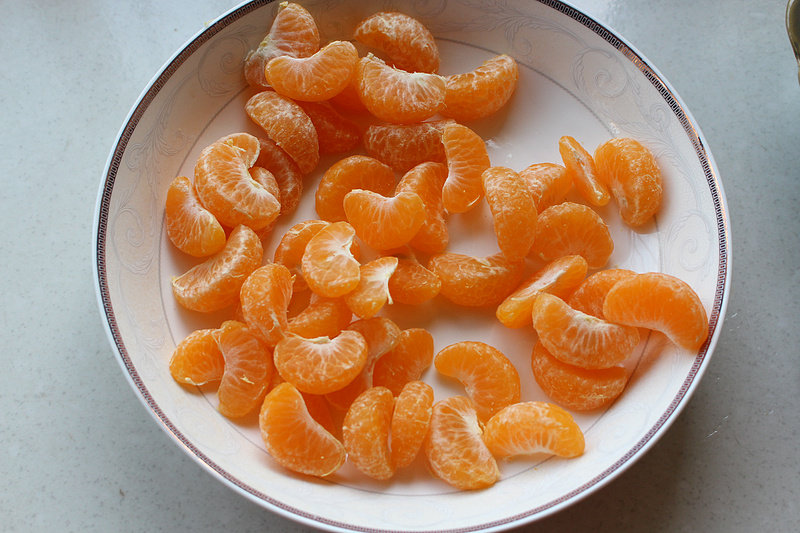 Steps for Making Sweet Orange with Rock Sugar