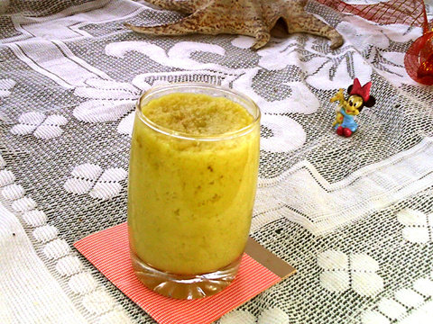 Cabbage Orange Banana Drink