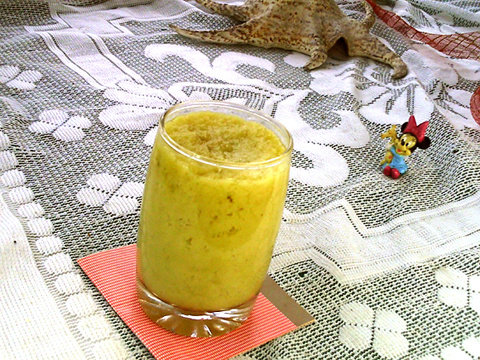 Cabbage Orange Banana Drink