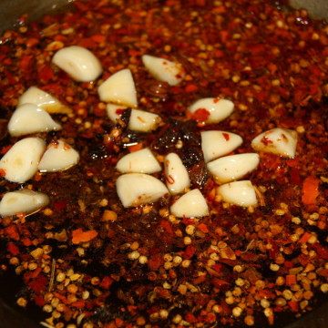 Steps for Making Happy Spicy Fish Hot Pot