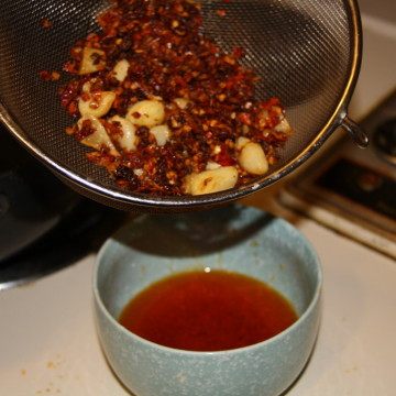 Steps for Making Happy Spicy Fish Hot Pot