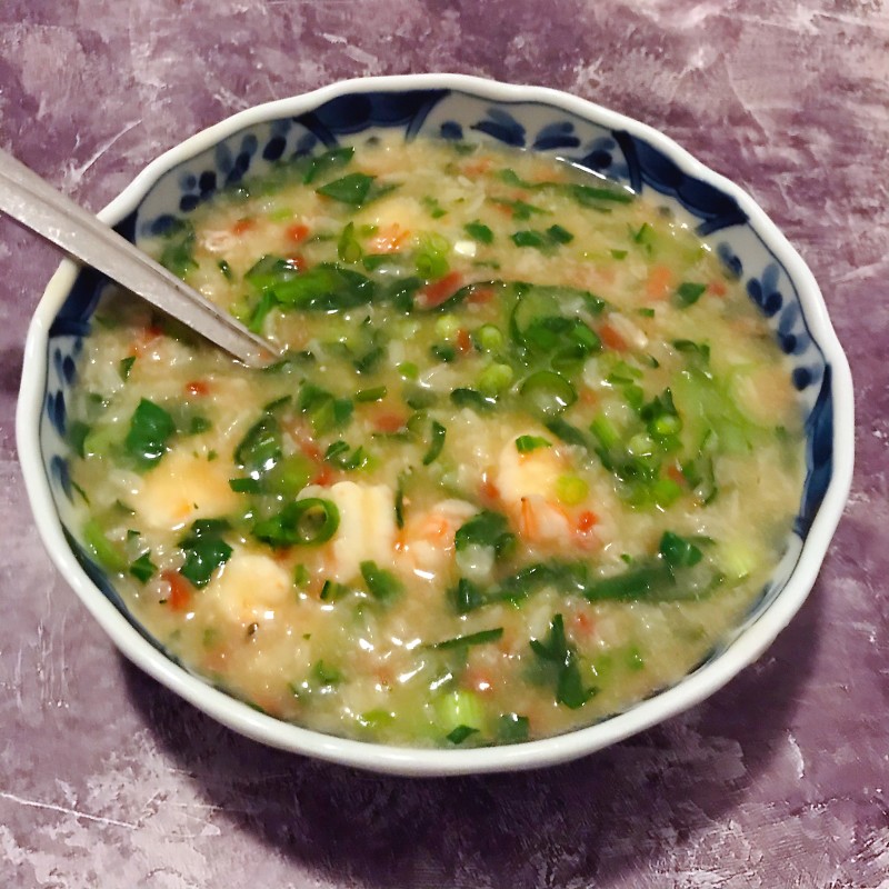 Steps for Making Shrimp and Vegetable Congee