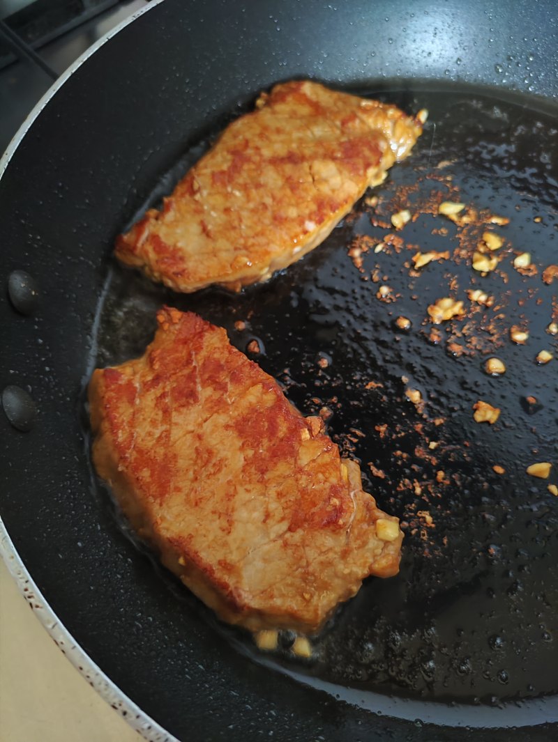 Steps for Making Garlic Pork Chop