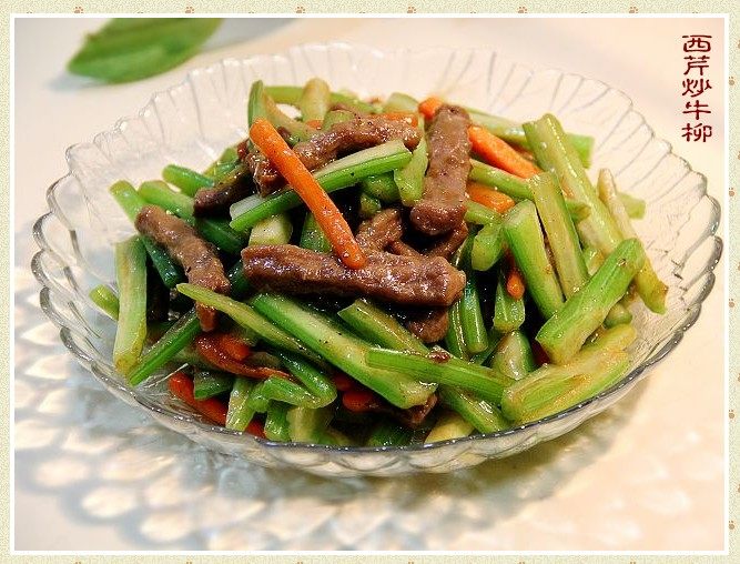 Detailed Steps for Cooking Home-style Quick Stir-fried Dish "Celery Stir-fried Beef"