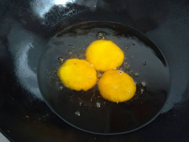 Steps for Making Fried Cake