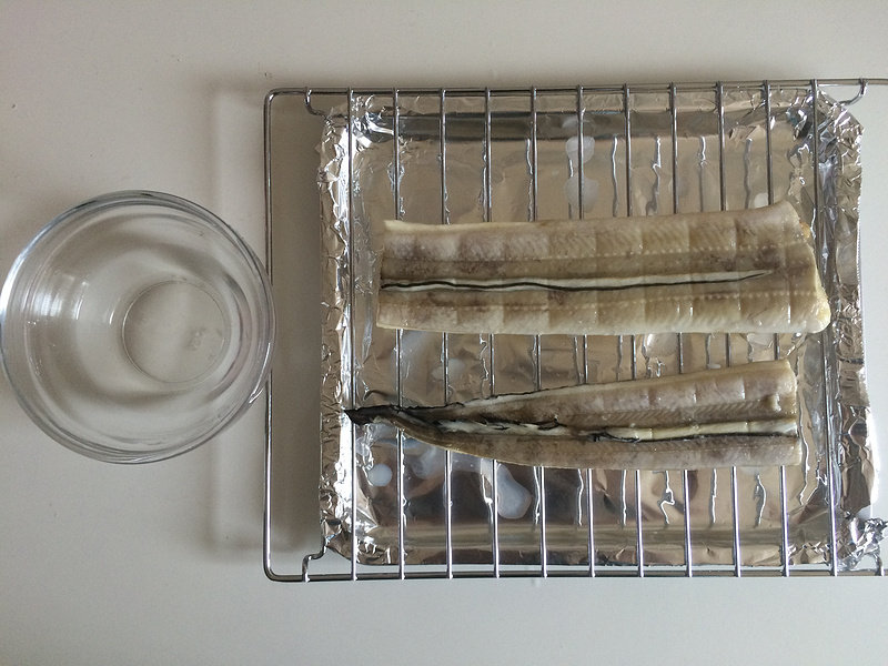 Steps for Making Japanese Grilled Eel