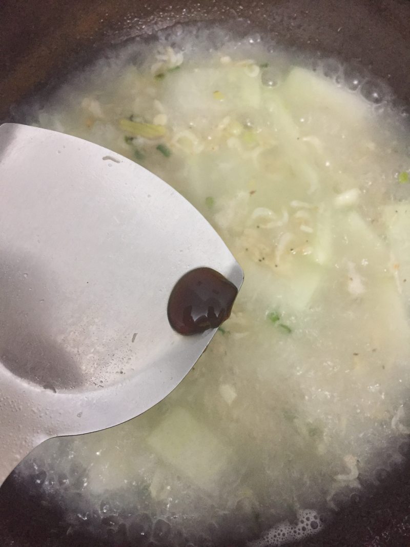 Steps for Making Shrimp and Winter Melon Soup