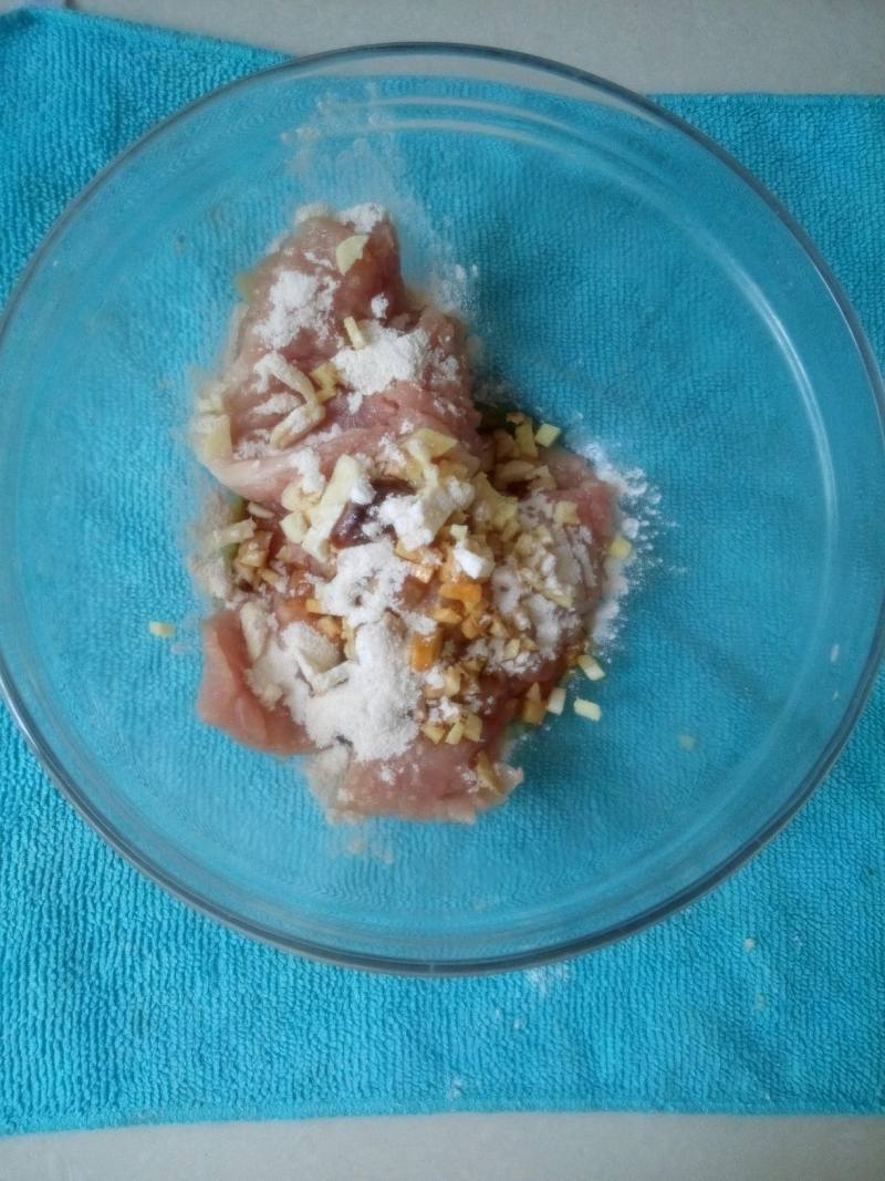 Steps for making Salt-baked Golden Pork Chop