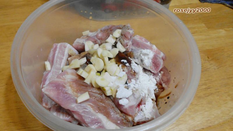 Steps for Cooking Garlic Spare Ribs