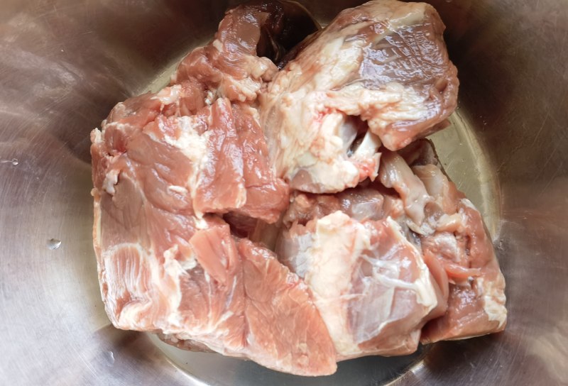 Steps to Cook White Cut Lamb Leg