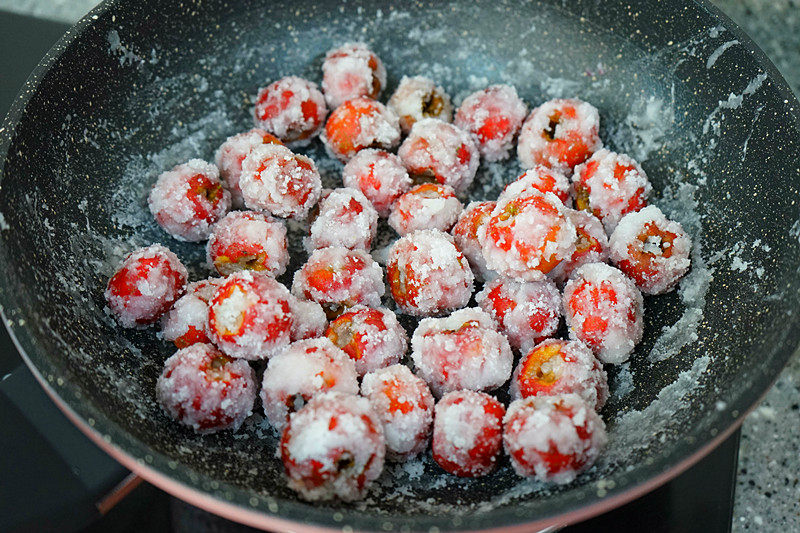 Steps for making Hawthorn Sugar Snowball - A Must-Have Healthy Snack for the Season