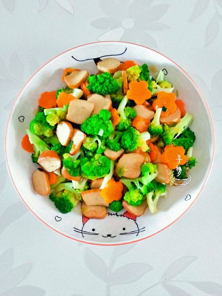 Stir-Fried Vegetarian Sausage with Broccoli