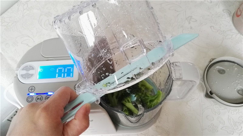 Broccoli Nutrient Rice Porridge Preparation Steps