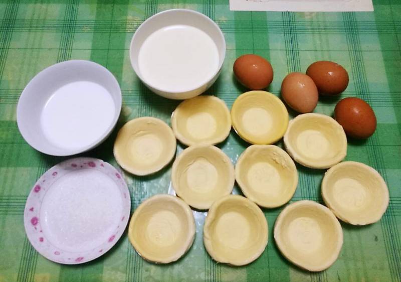 Steps for making Portuguese Egg Tart