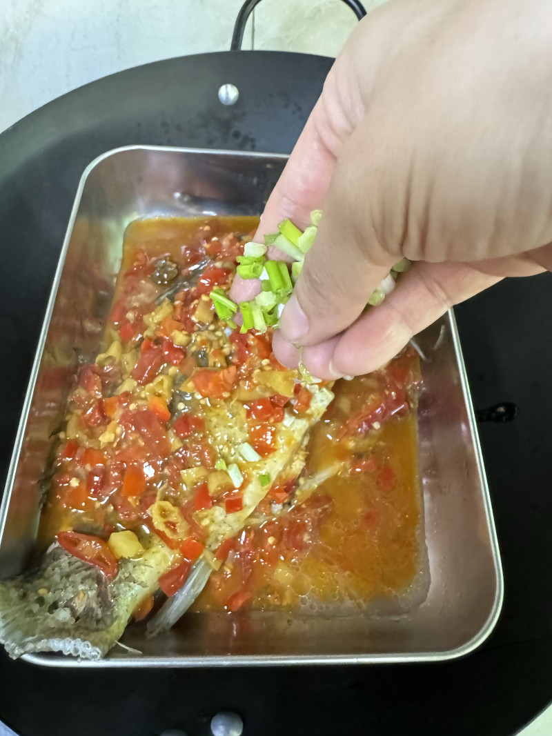 Steps for Cooking Cool Steamed Carp