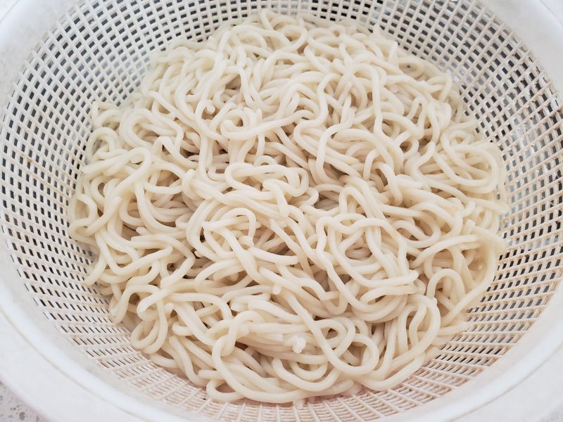 Steps for Making Cold Noodles