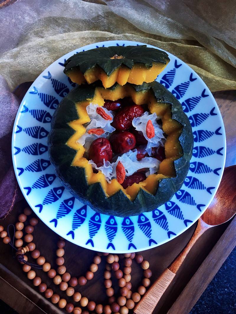 Pumpkin Soup with Tremella and Red Dates