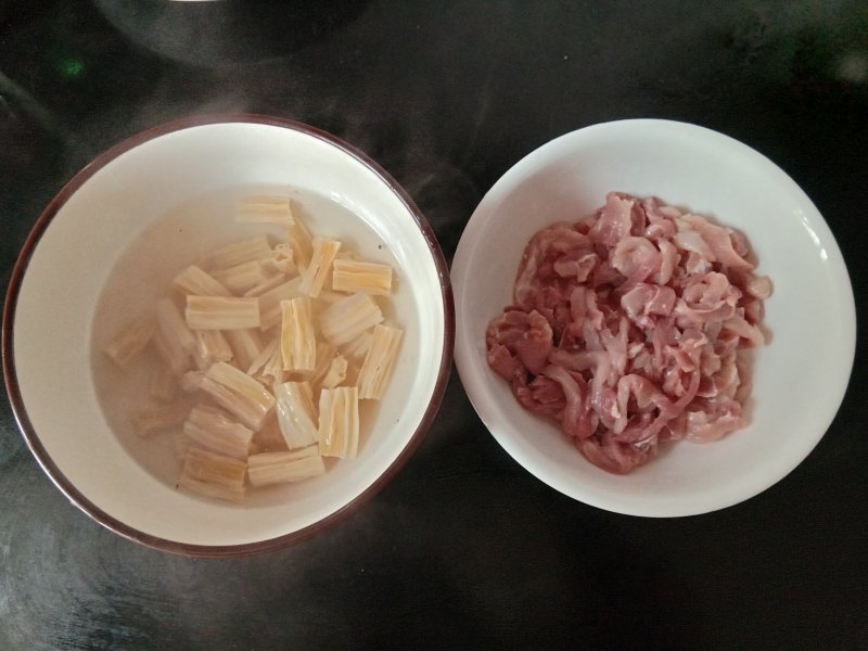 Steps for Cooking Braised Pork with Dried Bean Curd