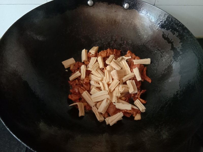 Steps for Cooking Braised Pork with Dried Bean Curd