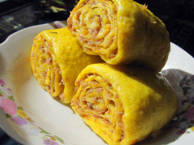 Golden Pumpkin Meat Roll