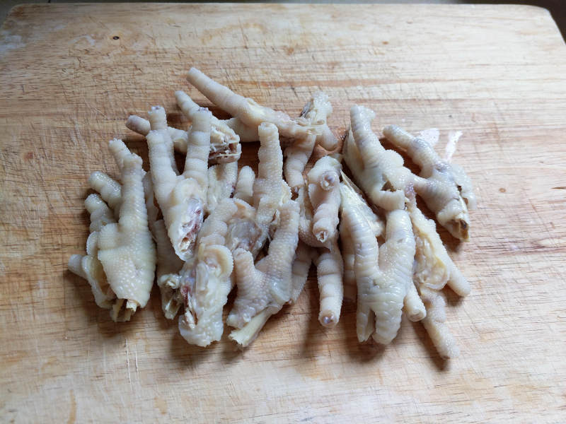 Steps for Cooking Lemon Spicy Chicken Feet