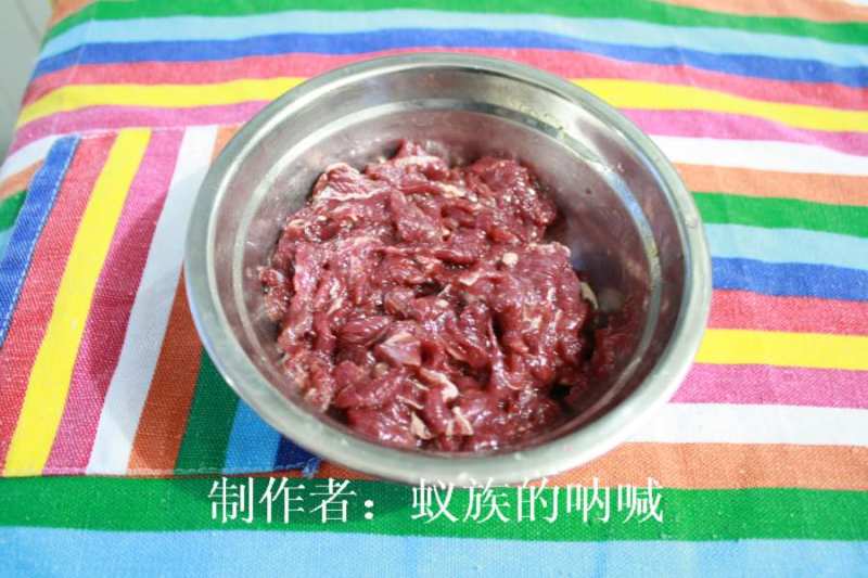 Steps for Stir-Fried Beef with Bell Peppers