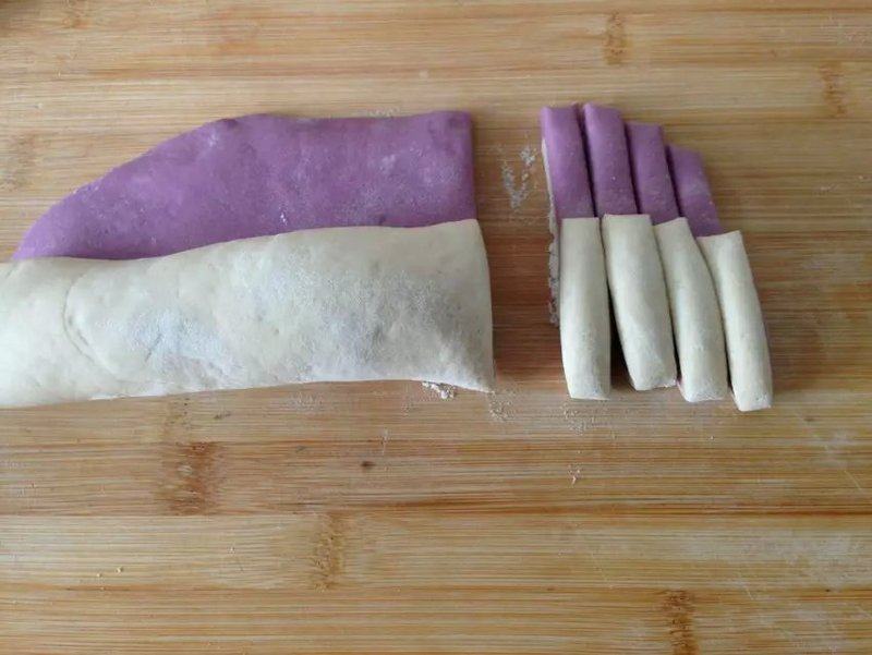 Steps for Making Purple Sweet Potato Butterfly Rolls