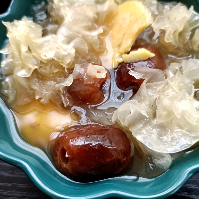 Sweet Potato and Tremella Sugar Soup