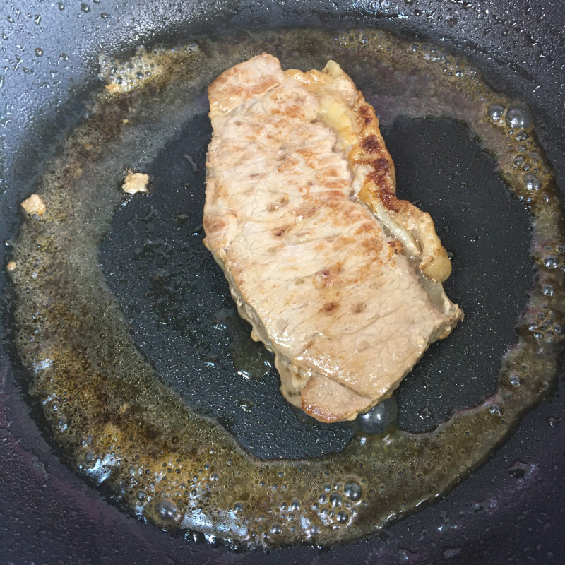 Steps for Pan-fried Sirloin Steak
