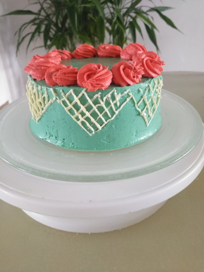 Step-by-Step Guide for Making Simple Rose Cake with Lace Border