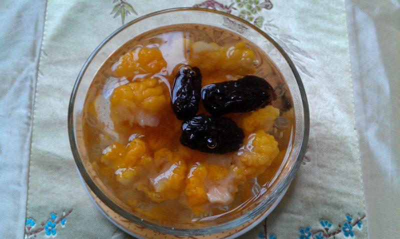 Golden Ear and Purple Jujube Sweet Soup