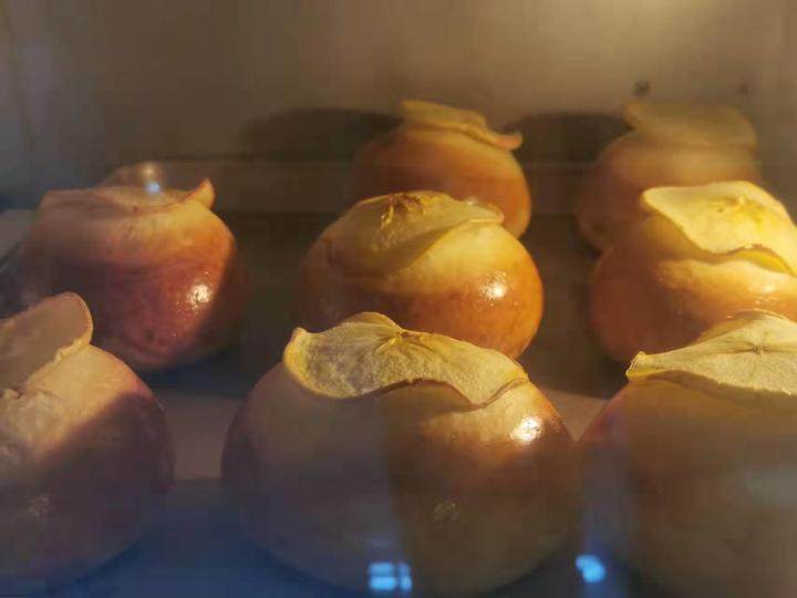 Steps for making Caramel Cinnamon Apple Filling Bread