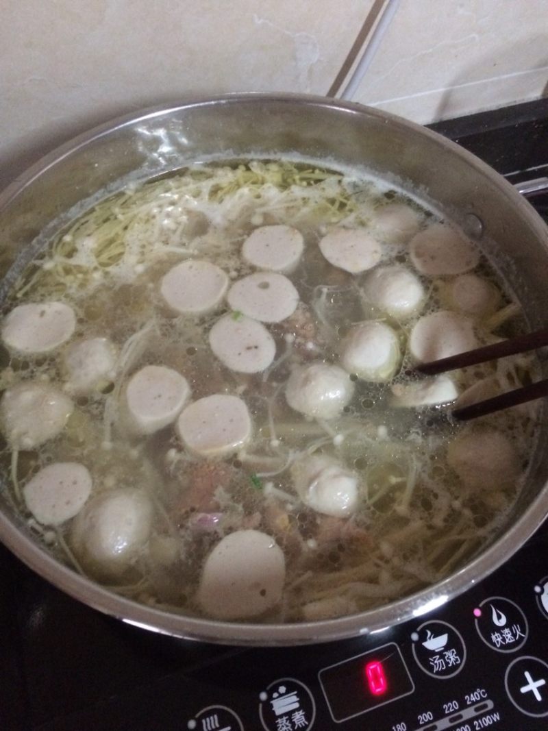 Enoki Mushroom Meatball Lean Meat Soup Cooking Steps