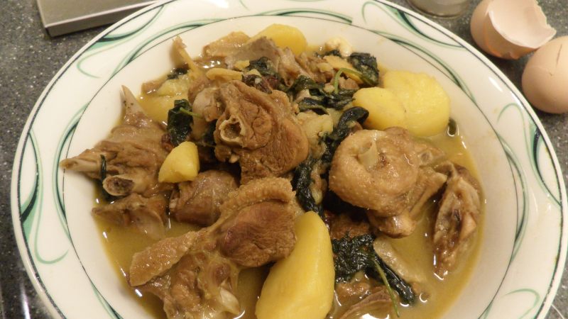 Braised Duck with Perilla Leaves