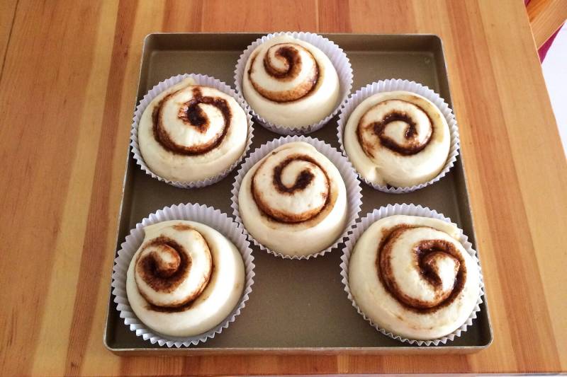 Steps for Making Cinnamon Brown Sugar Bread Rolls