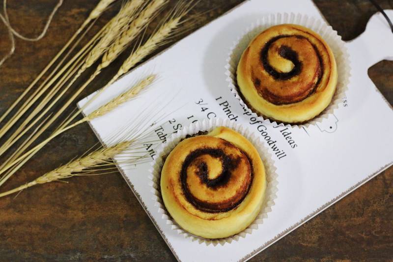 Steps for Making Cinnamon Brown Sugar Bread Rolls