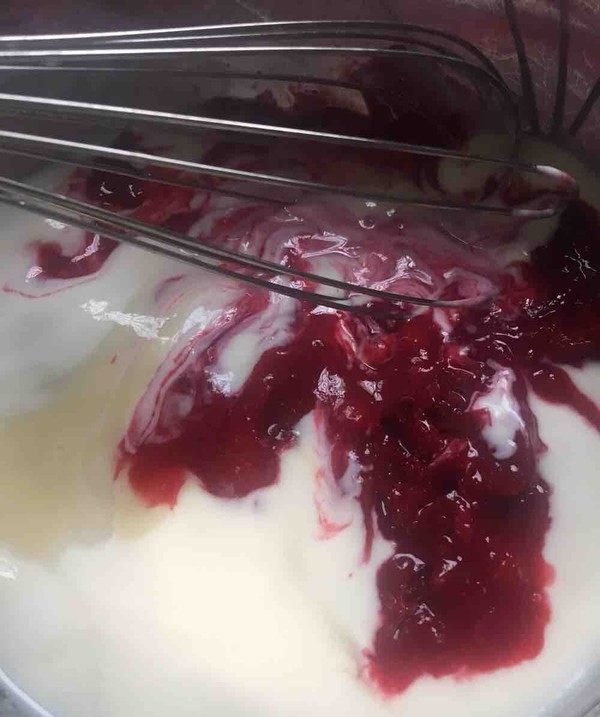 Steps to Make Raspberry Sand Mousse