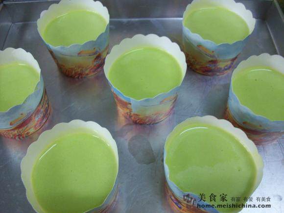 Step-by-Step Instructions for Making Spring is Coming@@Pandan Cupcake