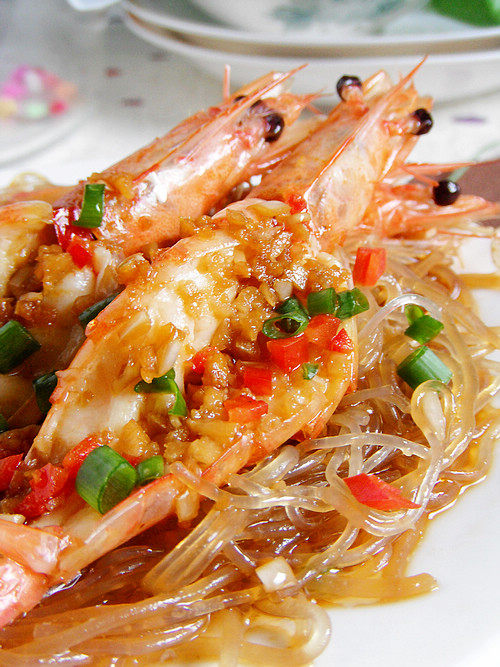 Delicious Combination - Steamed Vermicelli with Garlic Shrimp