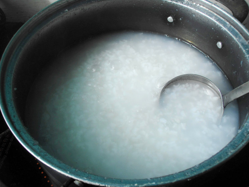 Steps to Make Carrot and Celery Congee