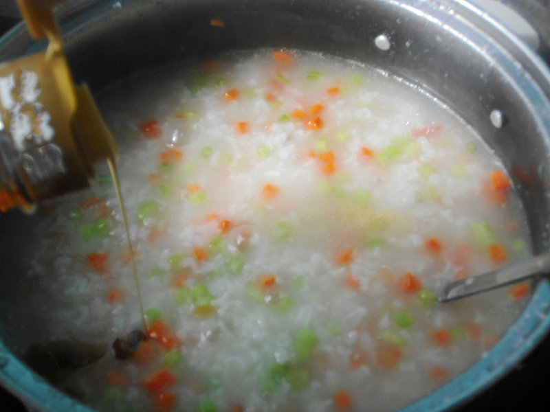 Steps to Make Carrot and Celery Congee