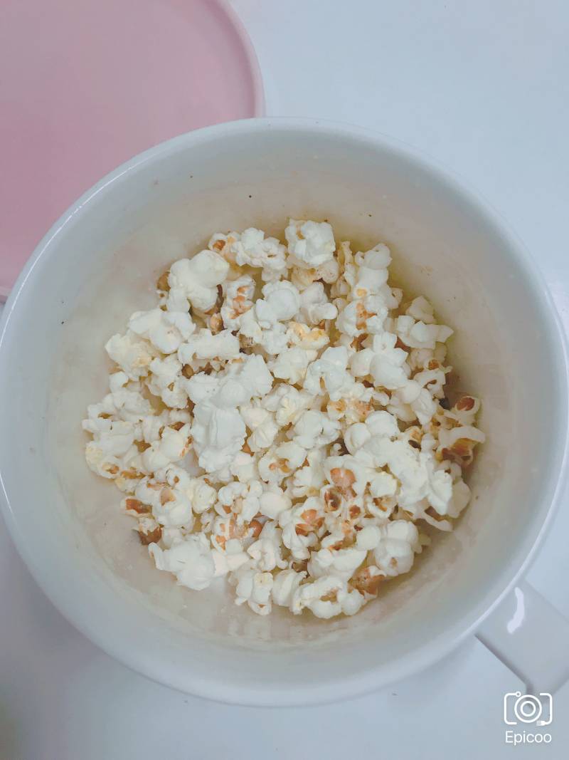 Quick Popcorn (Instant Noodle Cup + Microwave)