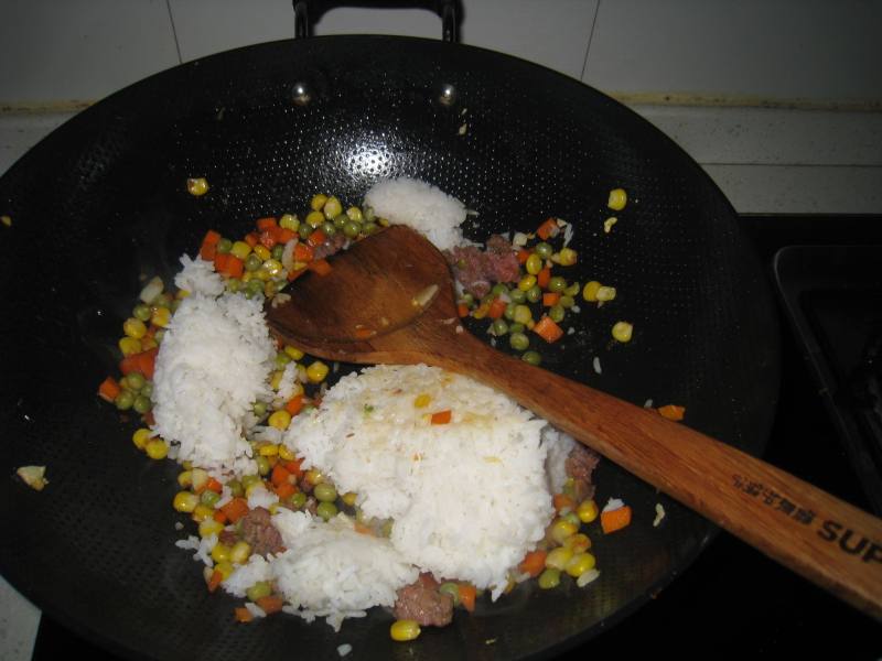 Steps for Making Beef Fried Rice