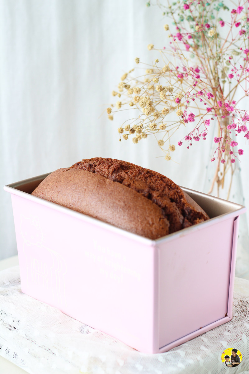 Step-by-Step Instructions for Making Black Diamond Honey Red Bean Toast