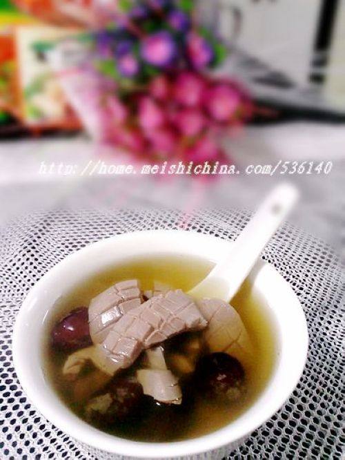 【Creative Fusion Dish】Red Date Pork Kidney Ginseng Soup (Kidney Nourishing Delight)