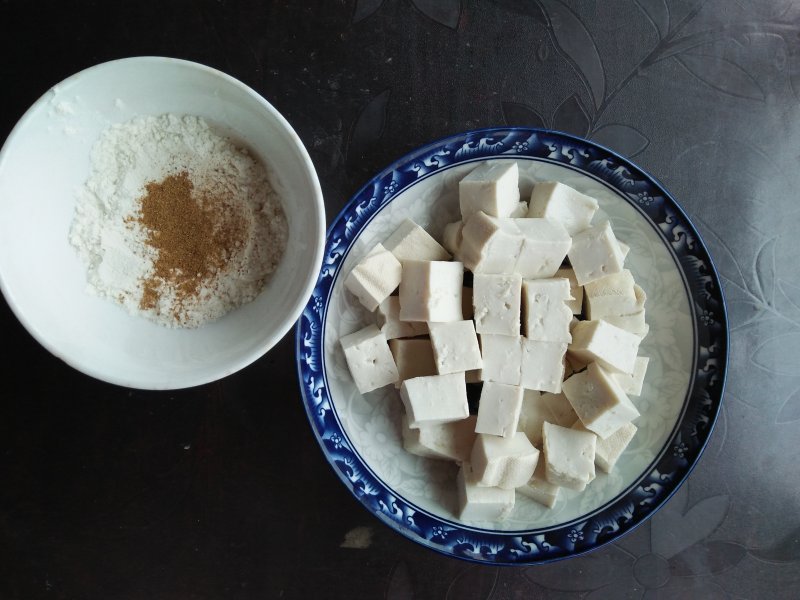 Steps for Making Crispy Tofu