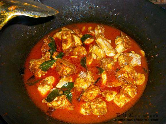 Steps for Cooking Coconut Curry Chicken with Shredded Coconut